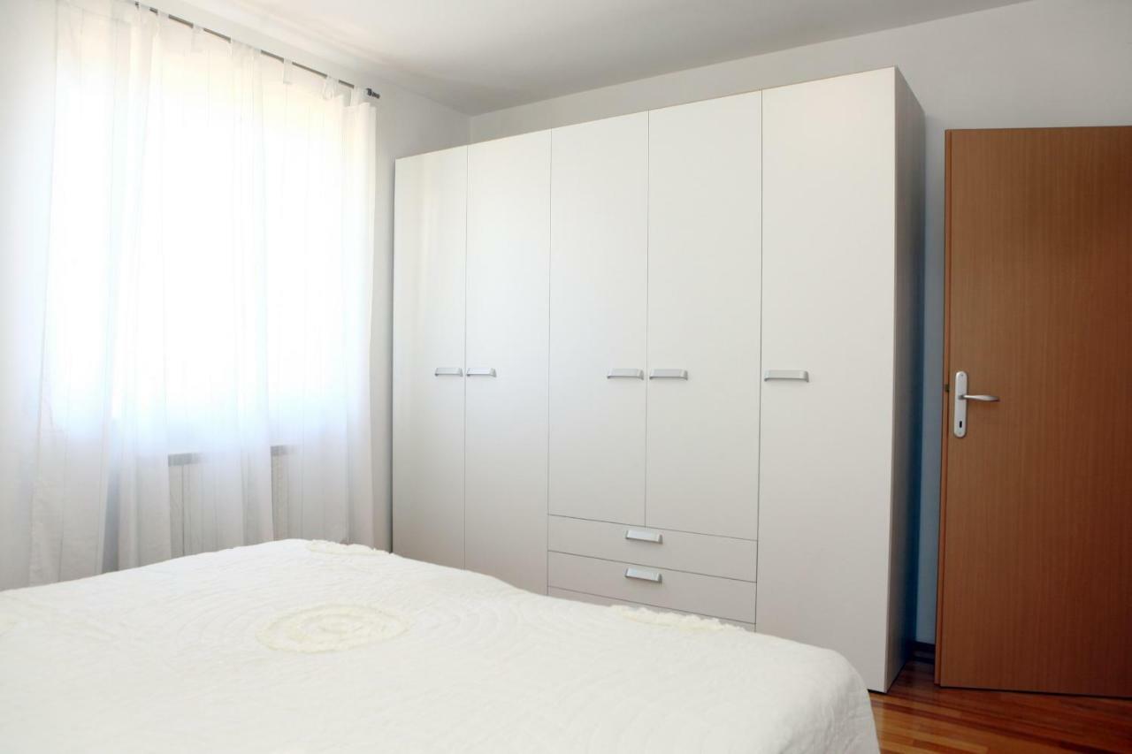Peaceful Apartment Ankaran Sp Esterno foto